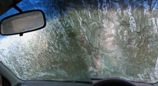 Что делать, если замерзли стекла в автомобиле?